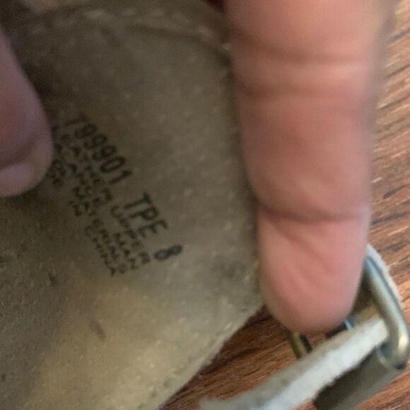 Minnetonka size 8   - Picture 6 of 7